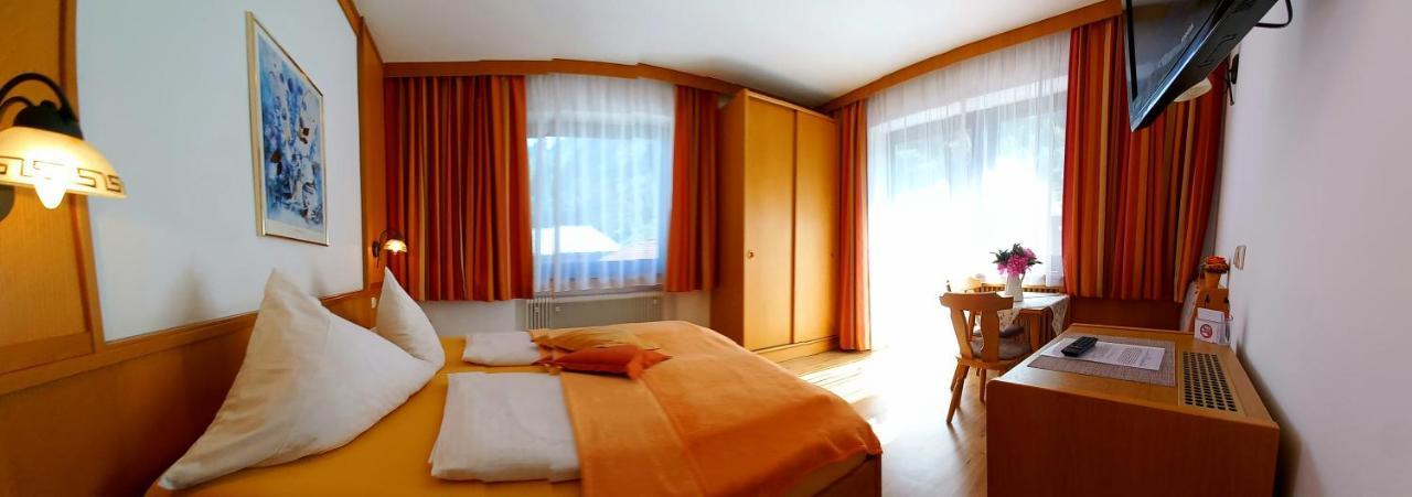 Apart-Pension Oberreiter Fusch an der Grossglocknerstrasse Dış mekan fotoğraf