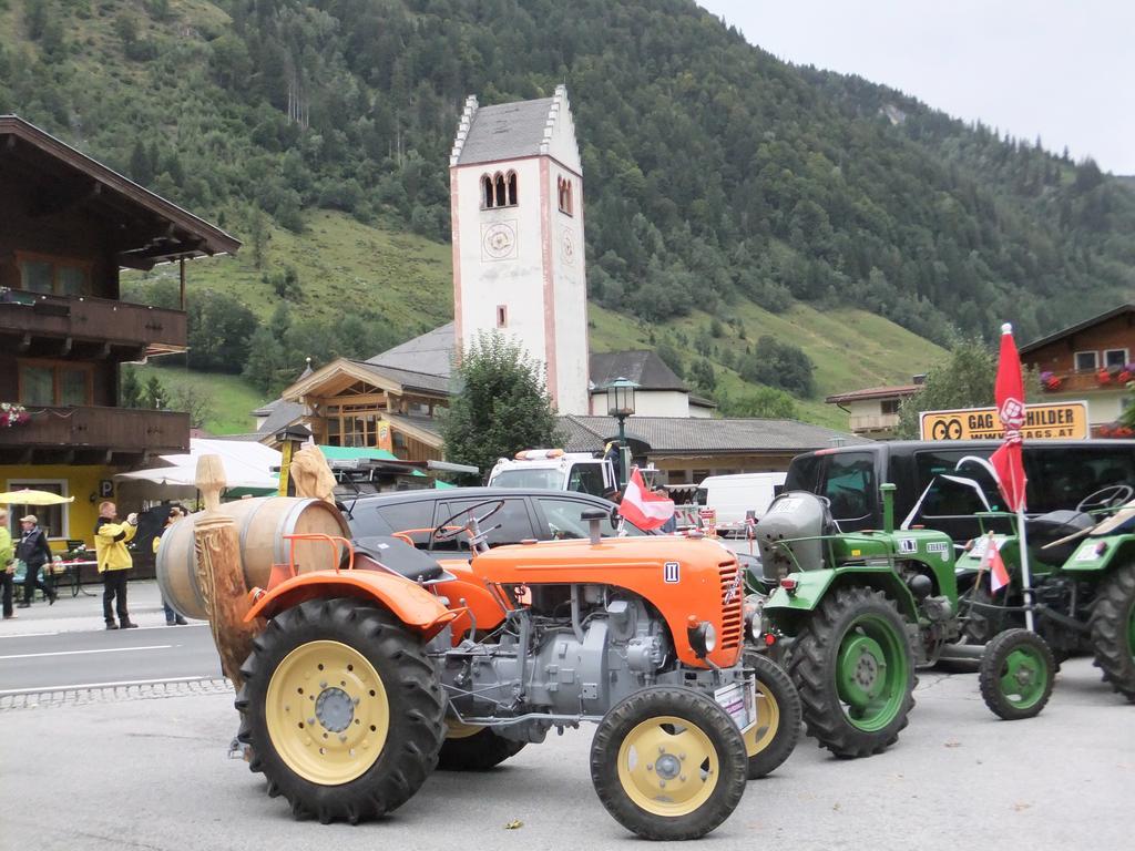 Apart-Pension Oberreiter Fusch an der Grossglocknerstrasse Dış mekan fotoğraf
