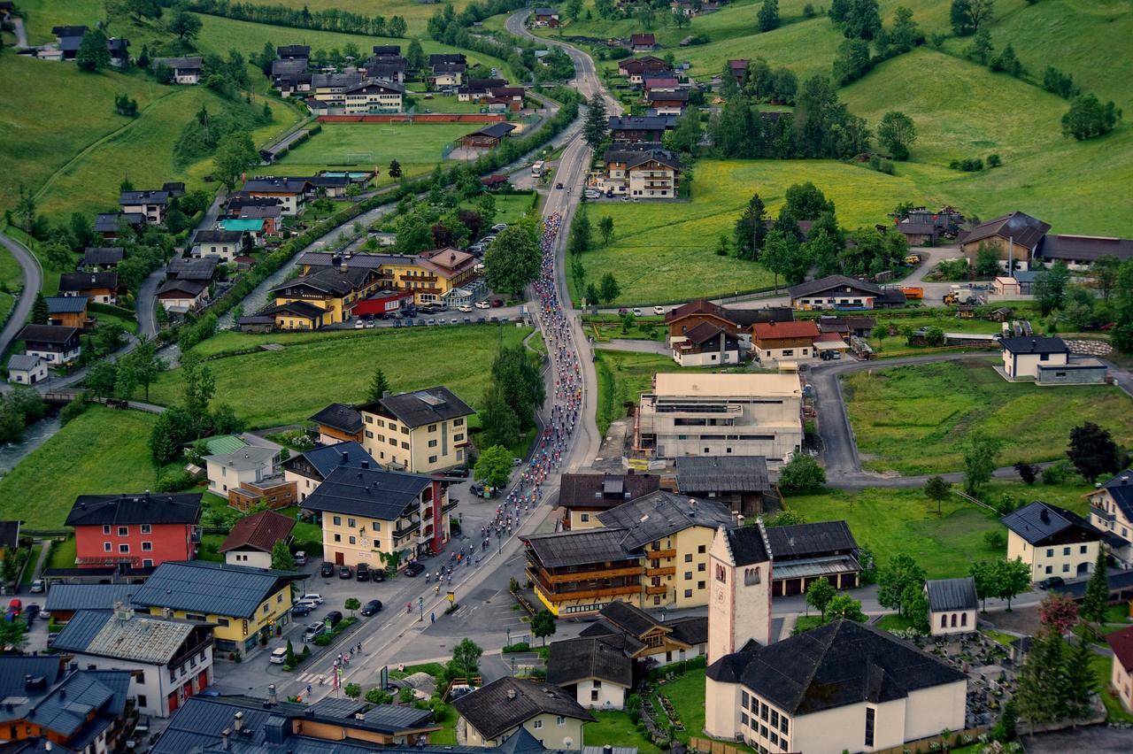 Apart-Pension Oberreiter Fusch an der Grossglocknerstrasse Dış mekan fotoğraf
